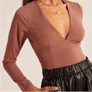 A&F | Mauve Long-Sleeve Top